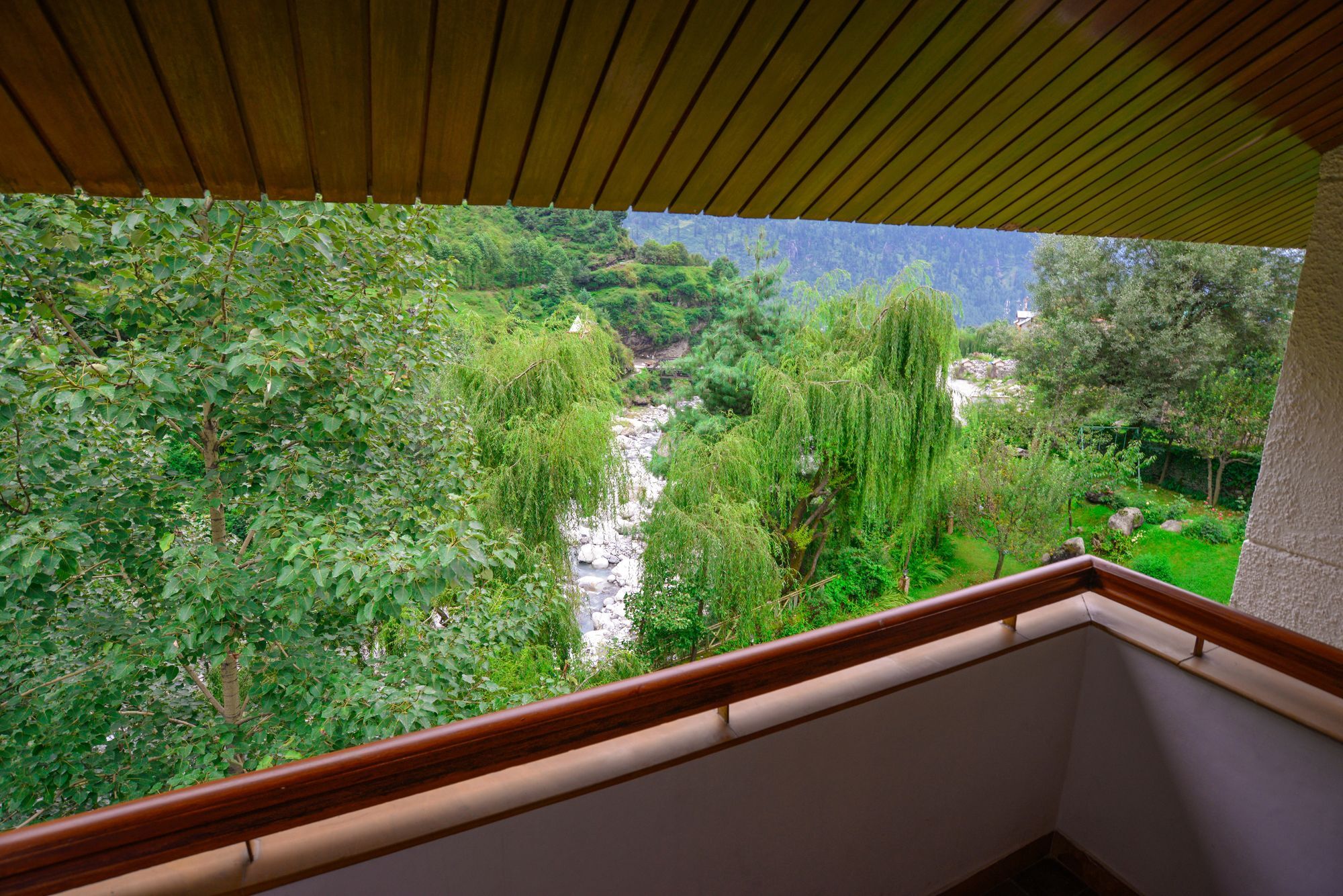 Solang Valley Resort Palchān Exteriör bild