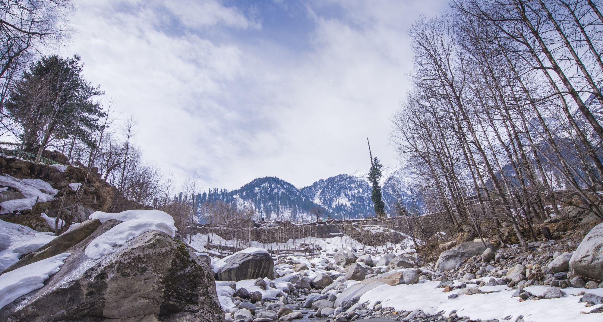 Solang Valley Resort Palchān Exteriör bild